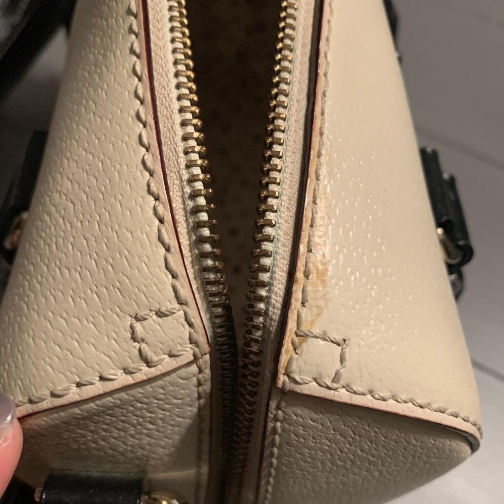 Kate spade purse - Picture 2 of 8
